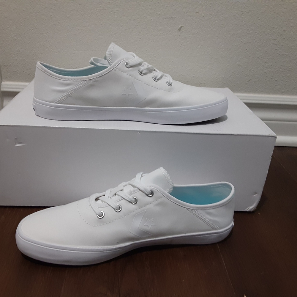 Converse - Picture 4 of 4